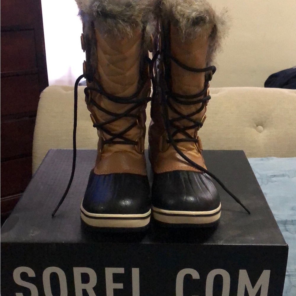 Sorel Women's Winter Boots - Black and Brown - Picture 2 of 5